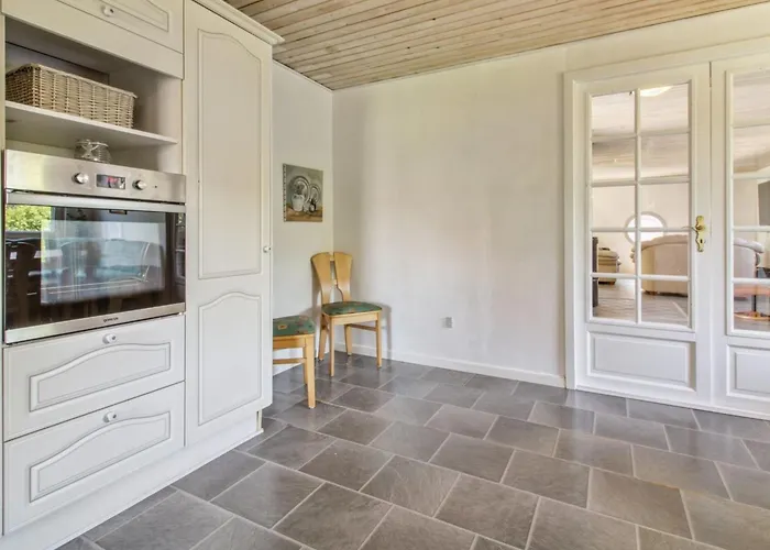 Aku - 24km From The Sea By Interhome *